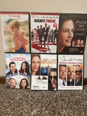 Julia Roberts DVD Bundle - Set of 6 - Mixed Cover Colors